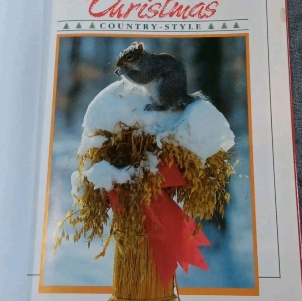 90s Cozy Vintage Christmas Hardcover Book Country Style Holiday Recipes & Crafts